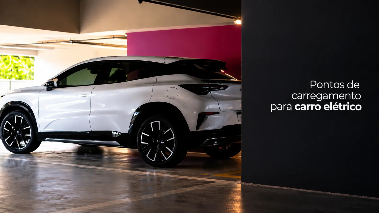 Garagem com pontos de carregamento para carro elétrico no ALDEA Bias Fortes pronto para morar, Lourdes, Belo Horizonte